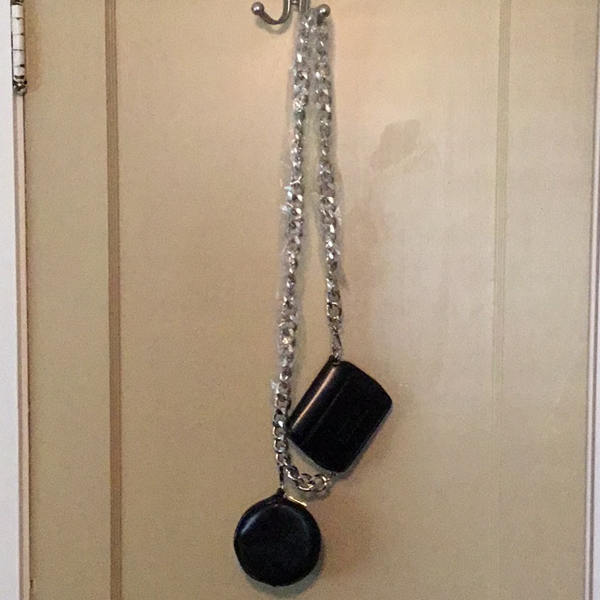 Double Wallets On Thick Chain
